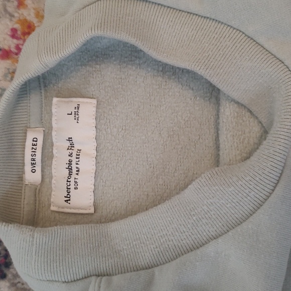 Abercrombie sweatshirt - Picture 3 of 6